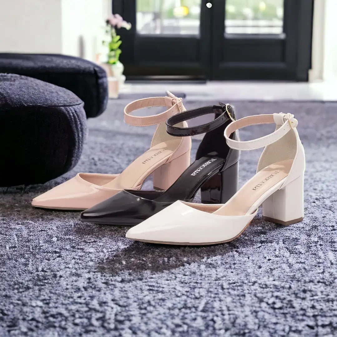Sapato Scarpin Feminino Verniz Off White Confortável com Salto 6,5 cm