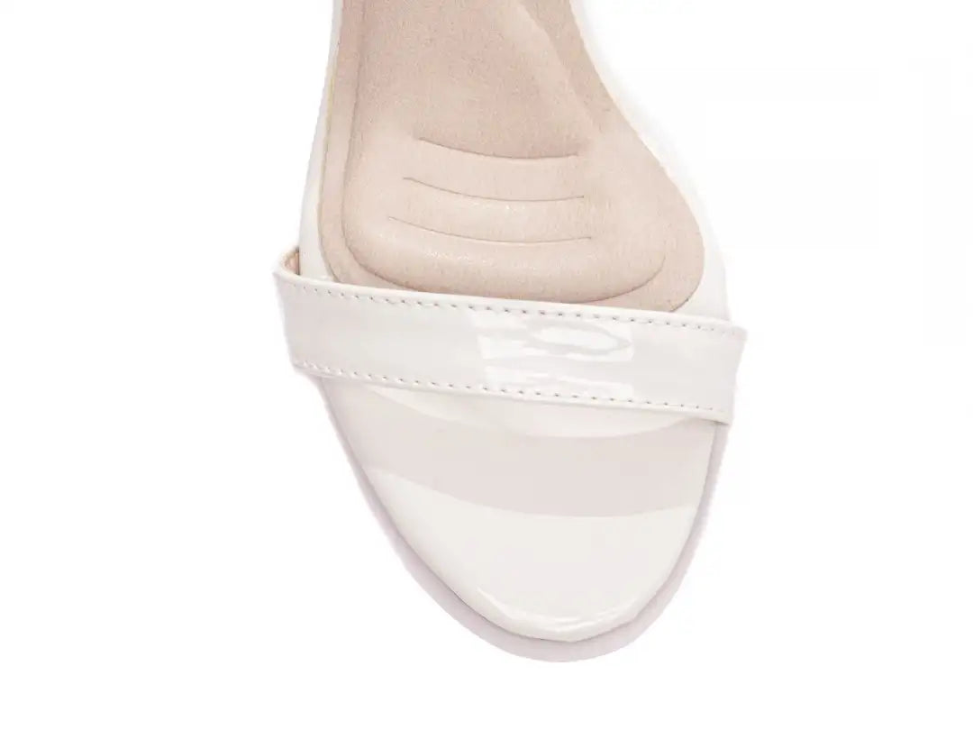 Sandália Torricella Verniz Off White | Black Friday Hyly Prime