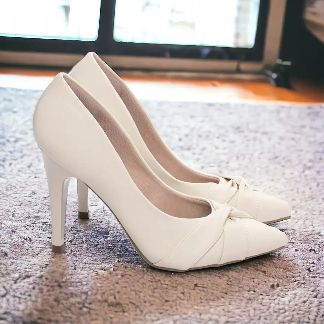 Sapato Scarpin Bico Fino Napa Off White