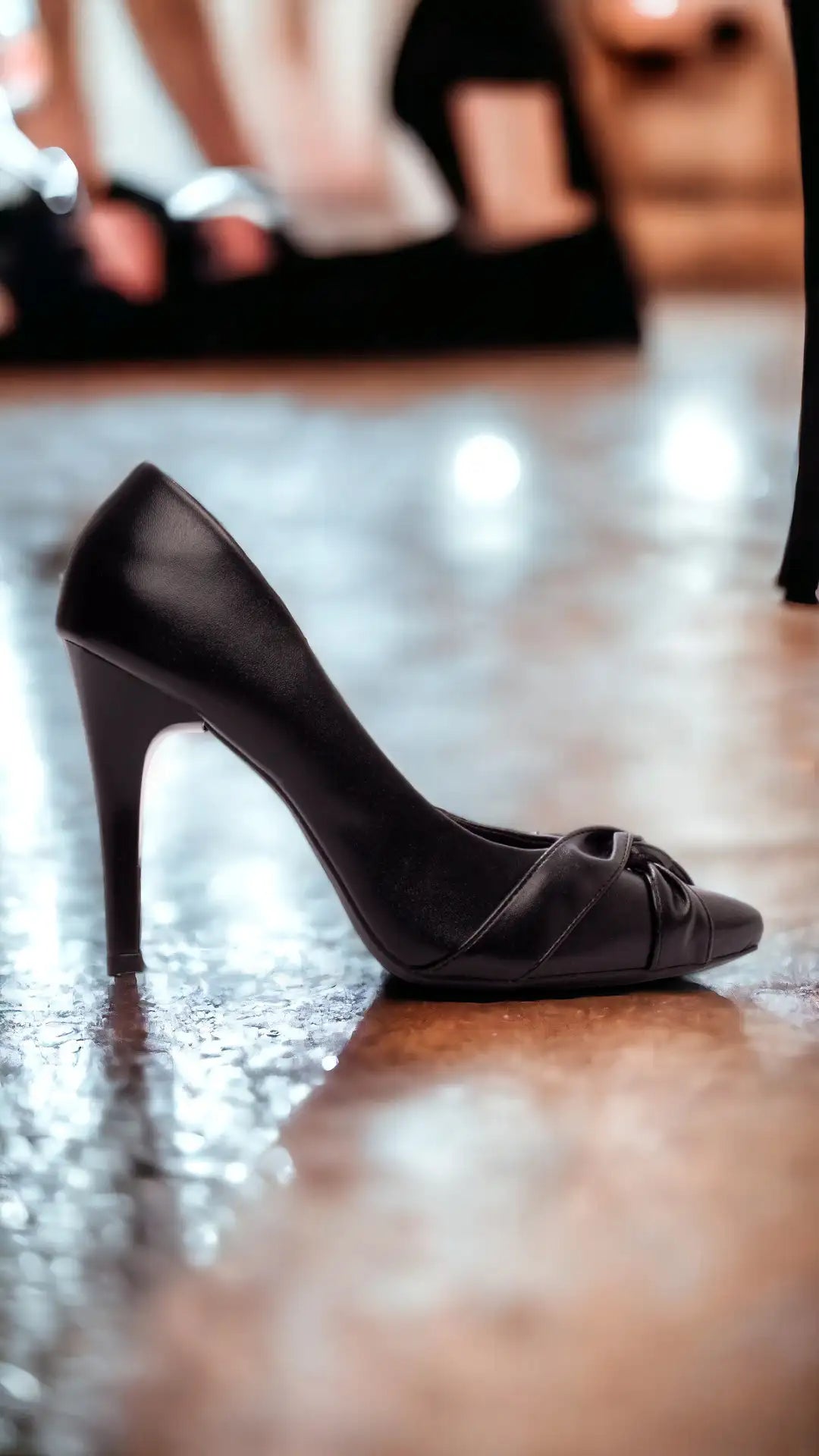 Sapato Scarpin Feminino Napa Preto Bico Fino Salto 10 cm