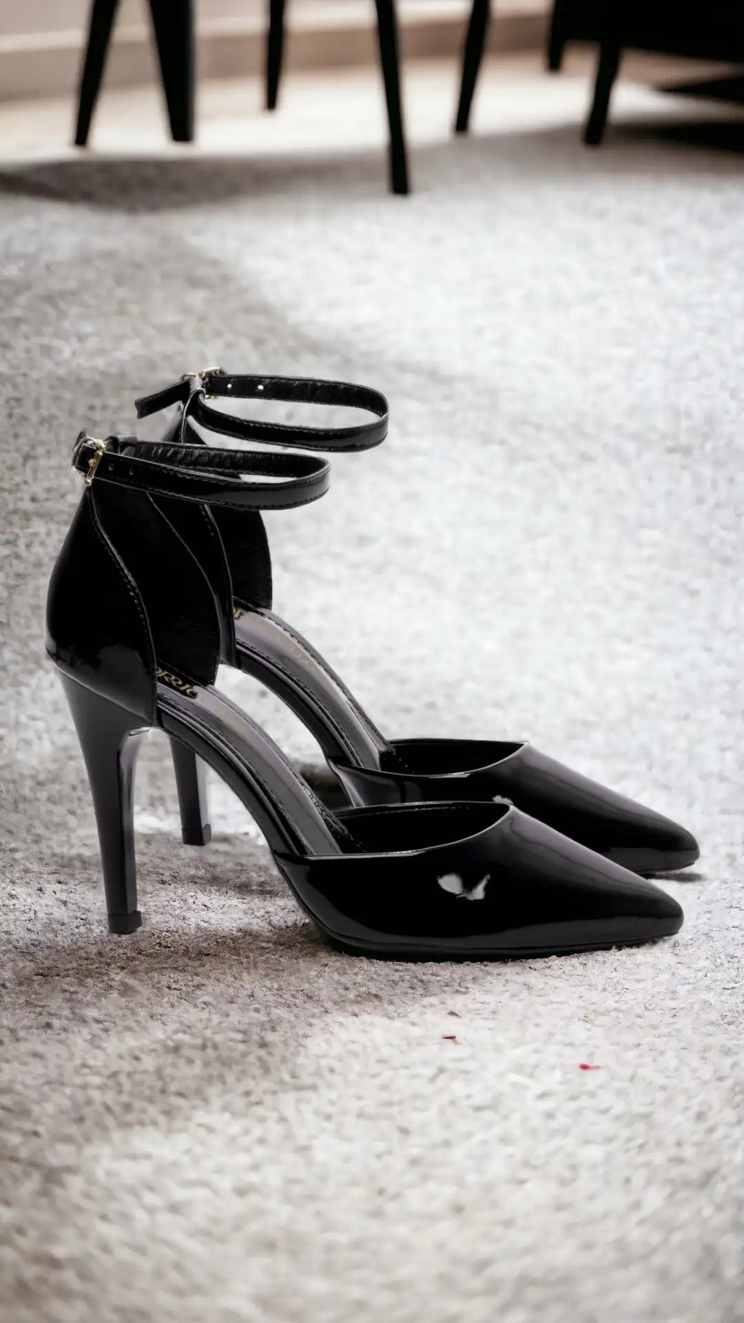 Scarpin Feminino Verniz Preto Elegante com Salto Alto 10 cm