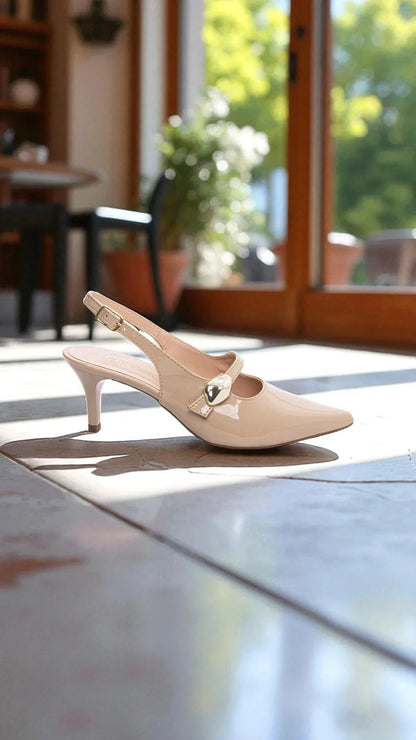 Sapato Scarpin Verniz Bege Salto Fino 6 cm