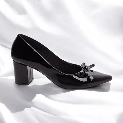Sapato Scarpin Preto Elegante com Salto Grosso 6,5 cm  Antiderrapante
