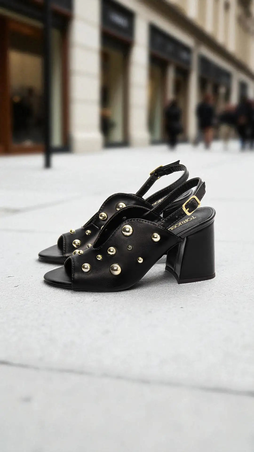 Sandália Feminina Elegante Napa Preto Salto Médio