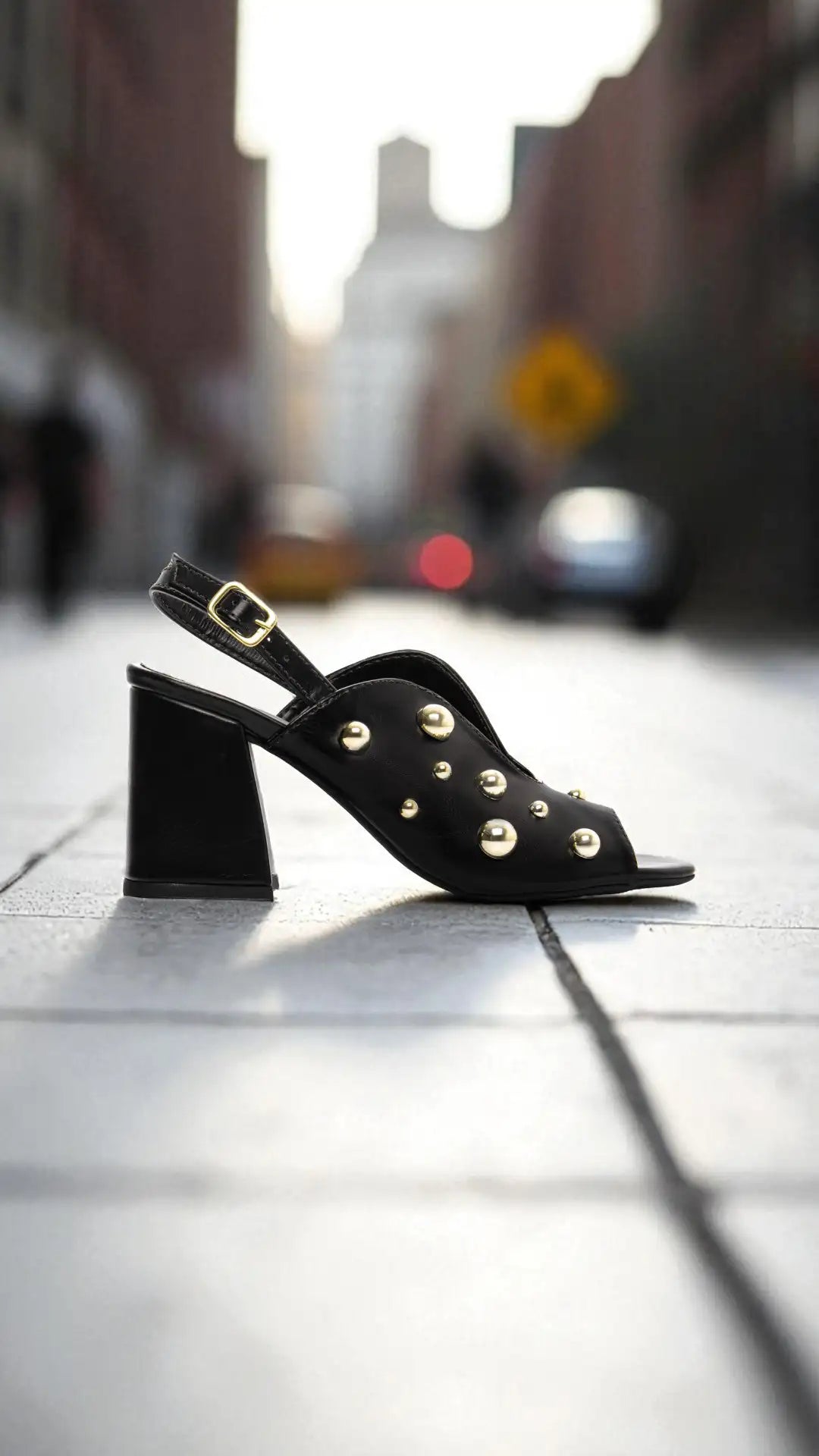 Sandália Feminina Elegante Napa Preto Salto Médio