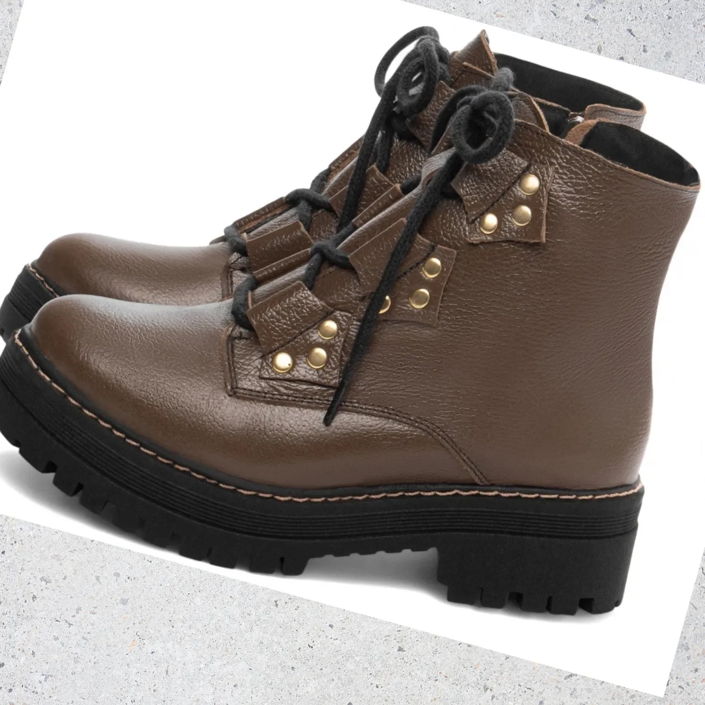 Bota Coturno Sola Tratorada Couro Marrom Café Torricella 22B - Hyly Prime