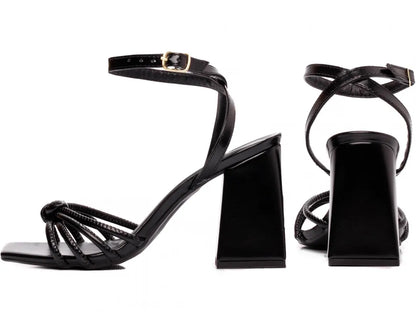 Sandália Torricella Napa Preto Salto Grosso 9cm – Hyly Prime