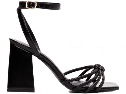 Sandália Torricella Napa Preto Salto Grosso 9cm – Hyly Prime