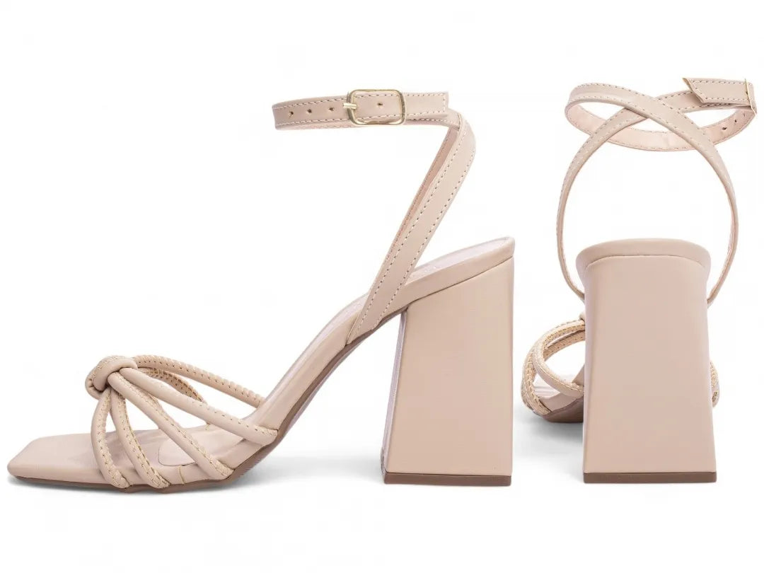 Sandália Torricella Napa Preto Salto Grosso 9cm – Hyly Prime