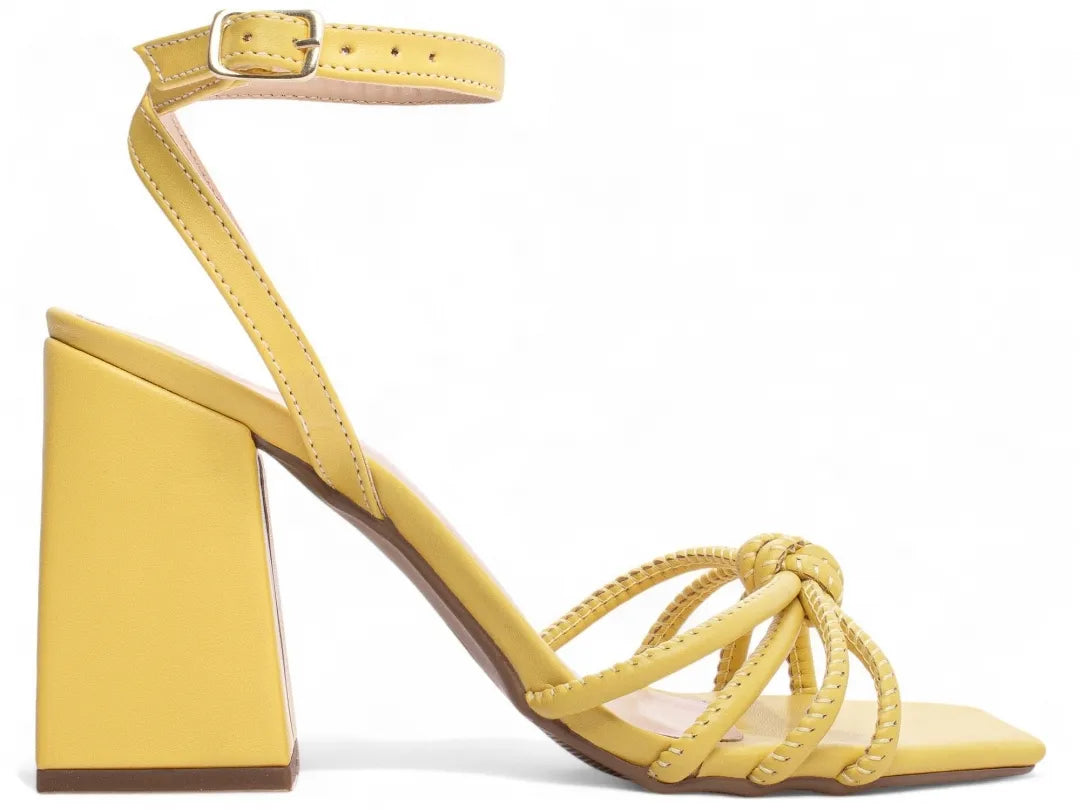 Sandália Torricella Napa Preto Salto Grosso 9cm – Hyly Prime