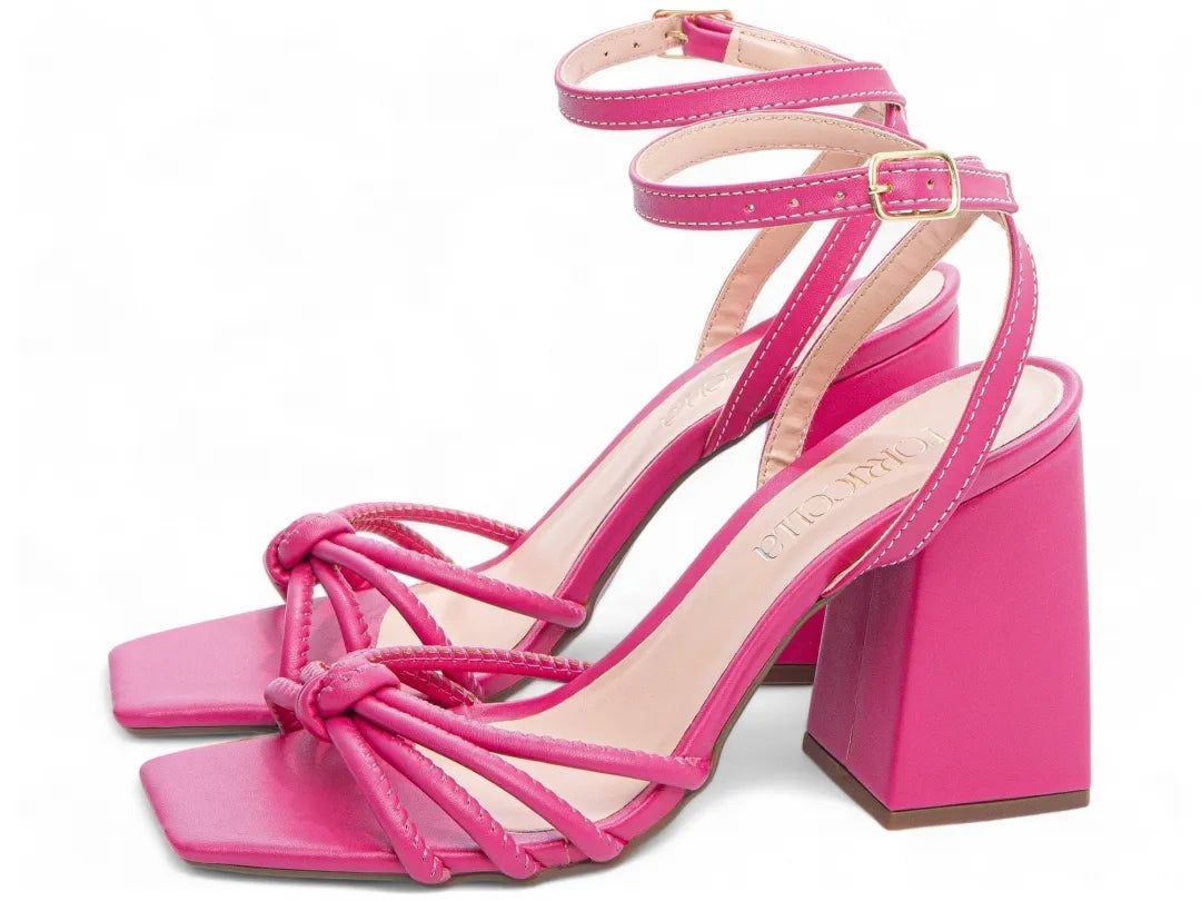 Sandália Torricella Napa Preto Salto Grosso 9cm – Hyly Prime