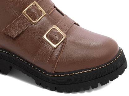 Bota Coturno Couro Marrom Tratorada com Fivela Ouro