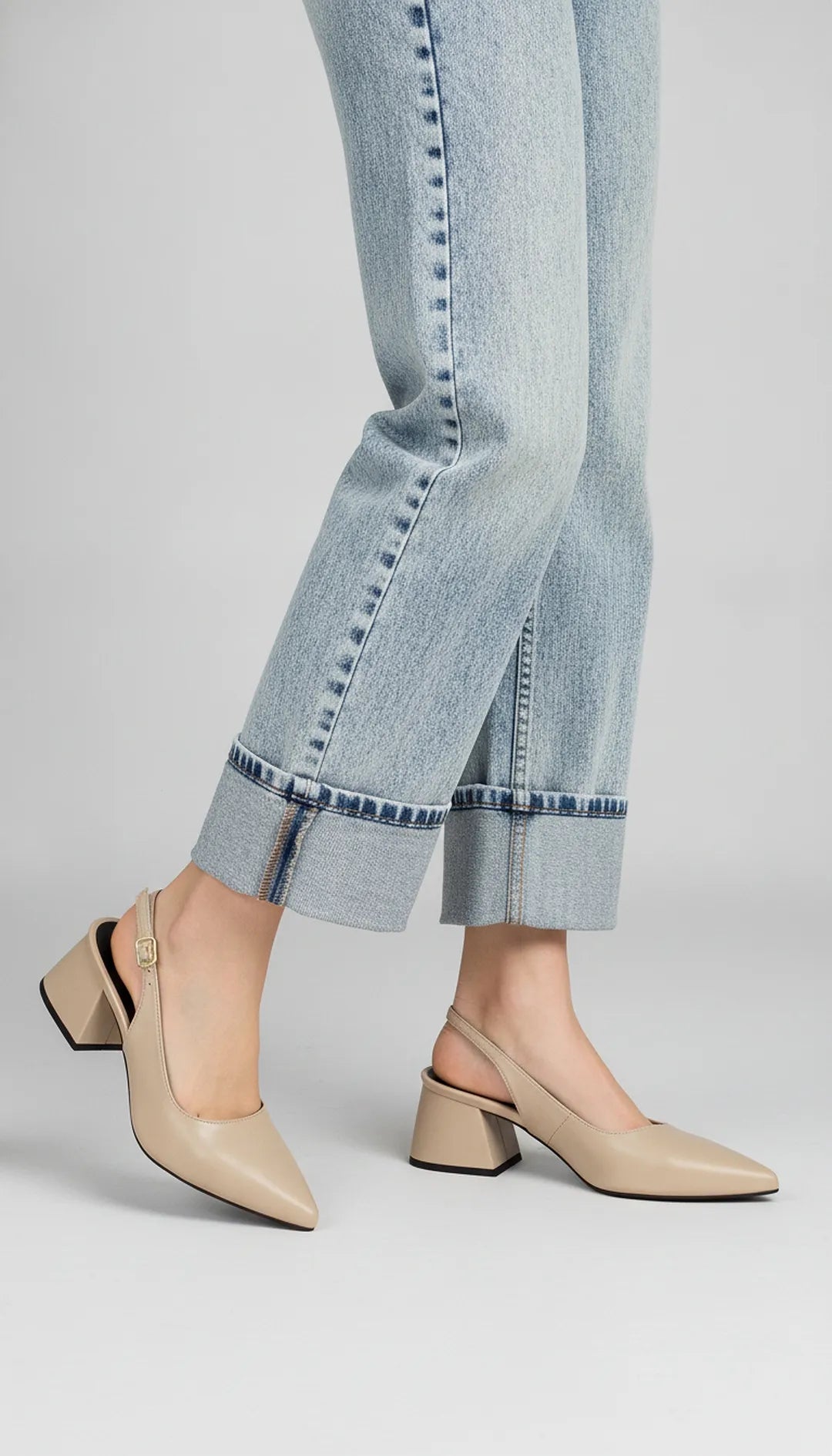 Sapato Scarpin Slingback Bege Salto Bloco 6cm