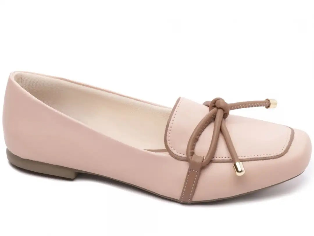 Mocassim Feminino Rasteiro Napa Rose com Laço Bege Confortável