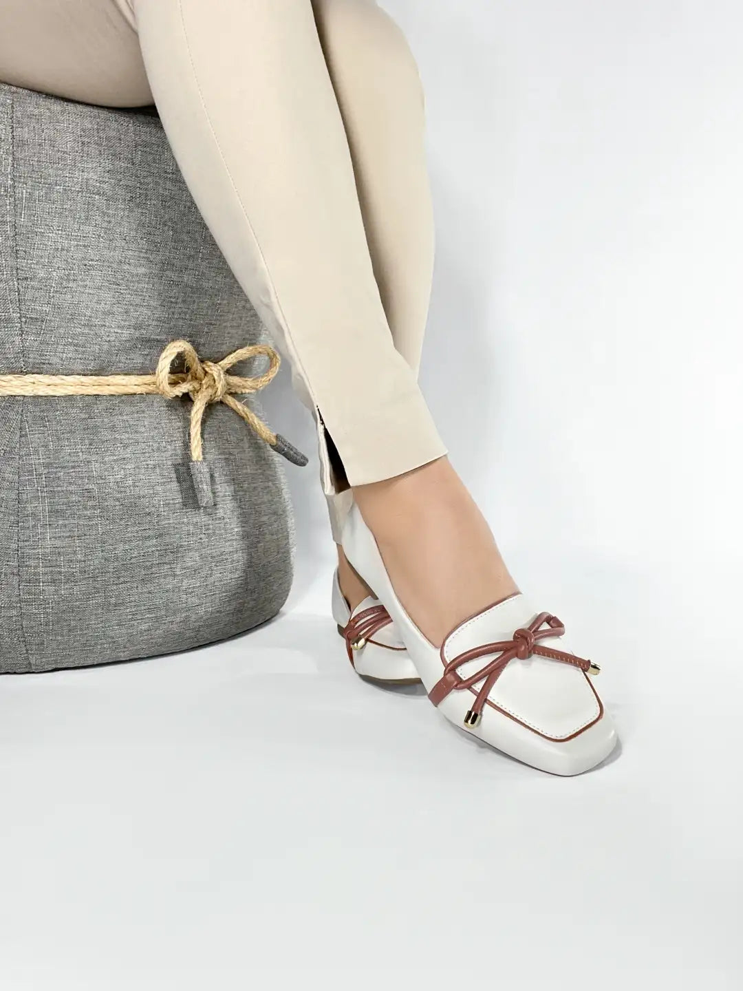 Mocassim Feminino Casual Napa Off White Antiderrapante