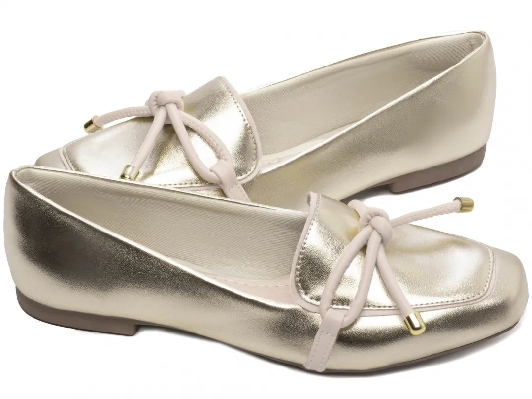 Mocassim Feminino Rasteiro Napa Ouro Light com Off White
