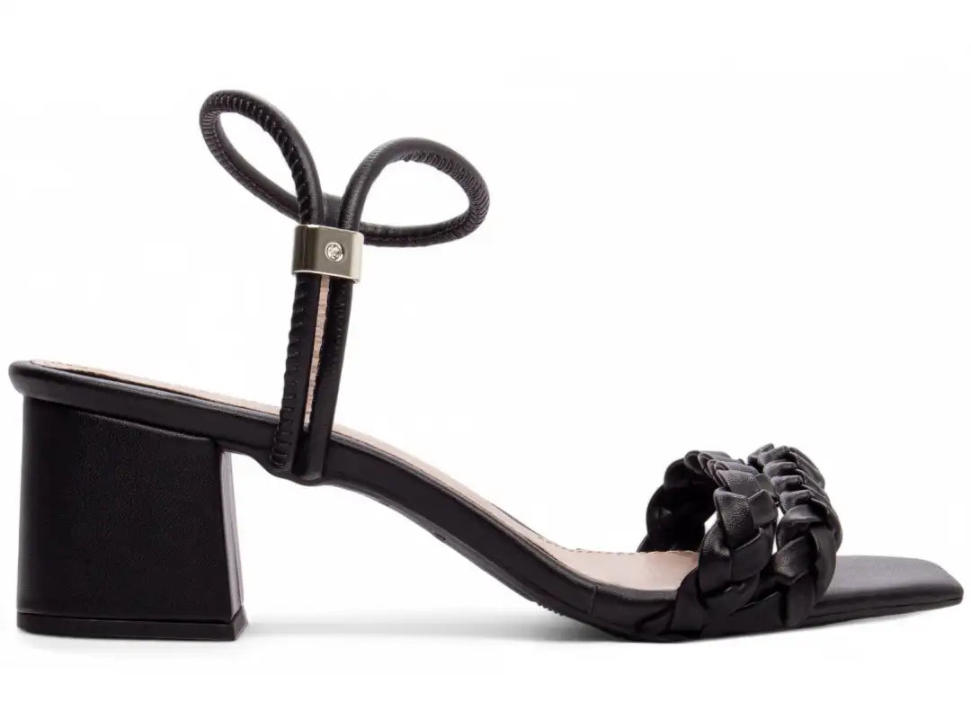 Sandália Feminina Napa Preto com Salto Grosso 5,5 cm Antiderrapante