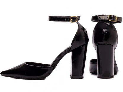 Sapato Scarpin Verniz Preto Salto 9cm com Fivela
