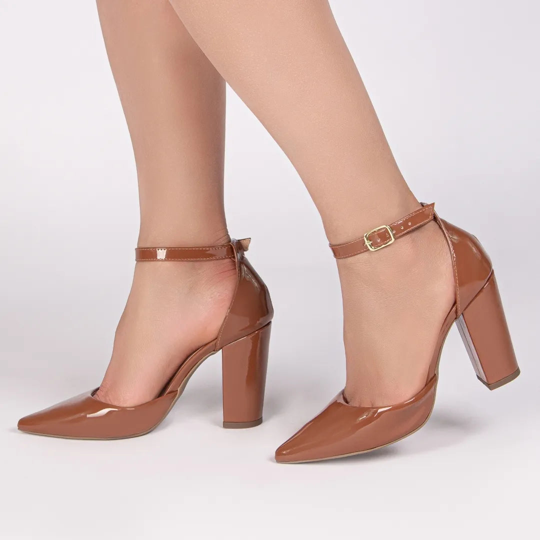 Scarpin Metalizado Ouro Light – Salto 9cm | Hyly Prime – Torricella