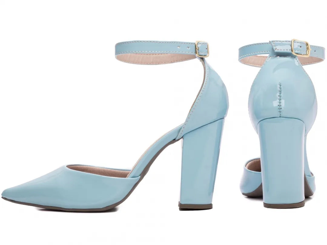 Sapato Scarpin Verniz Azul Salto 9cm com Fivela