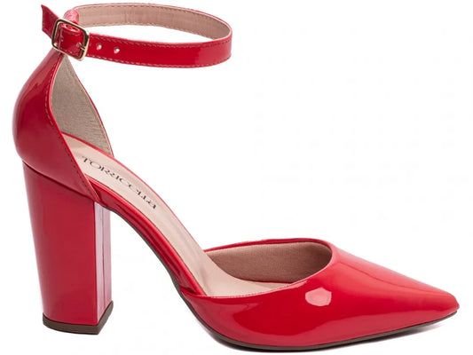 Sapato Scarpin Verniz Vermelho Salto 9cm com Fivela