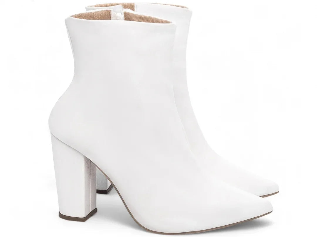 Bota Cano Curto Torricella Napa Branco 65-04B - Hyly Prime