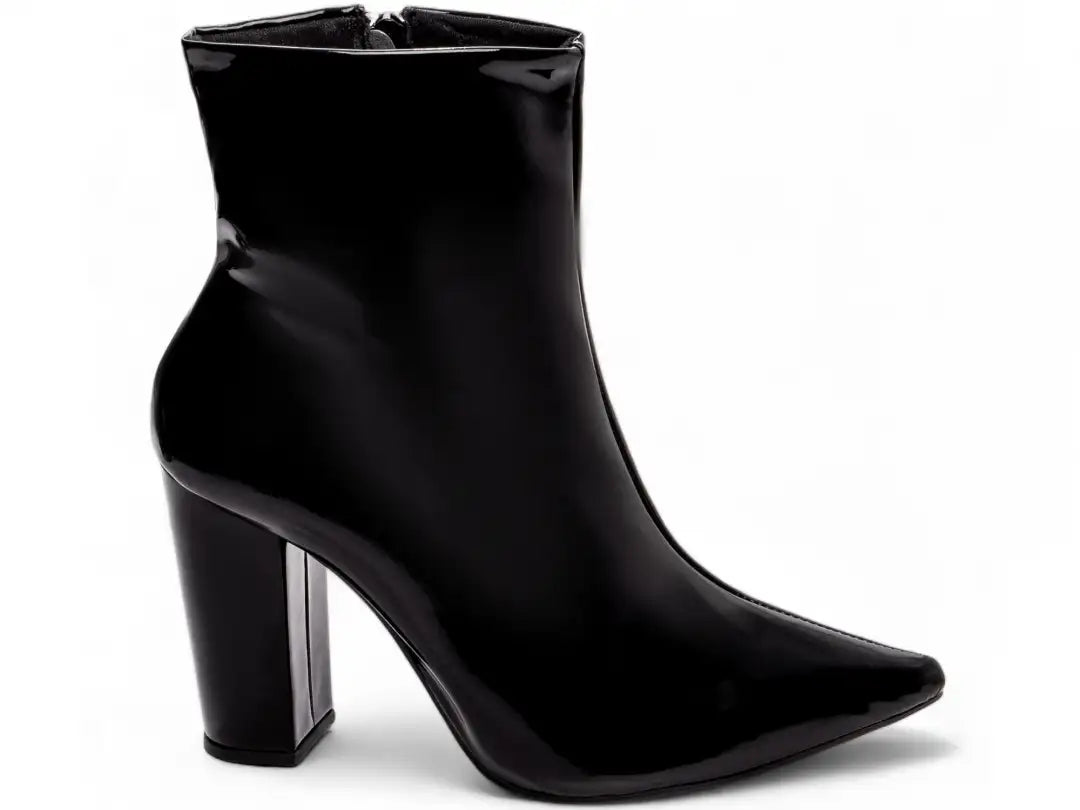 Bota Feminina Verniz Preto Salto Alto Confortável