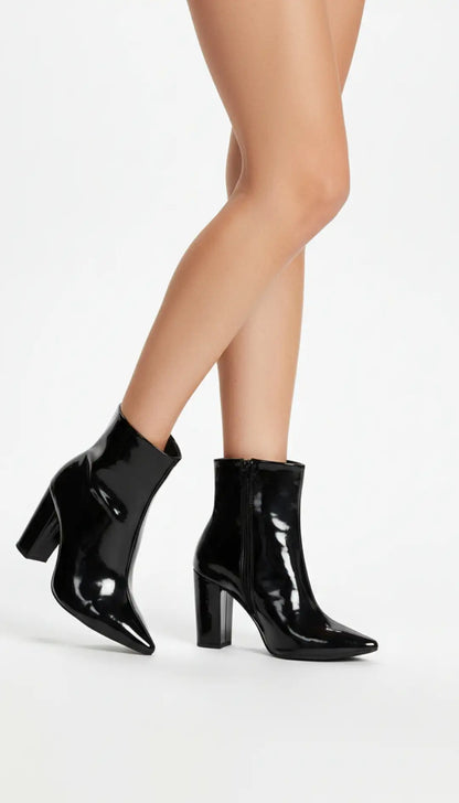 Bota Feminina Verniz Preto Salto Alto Confortável