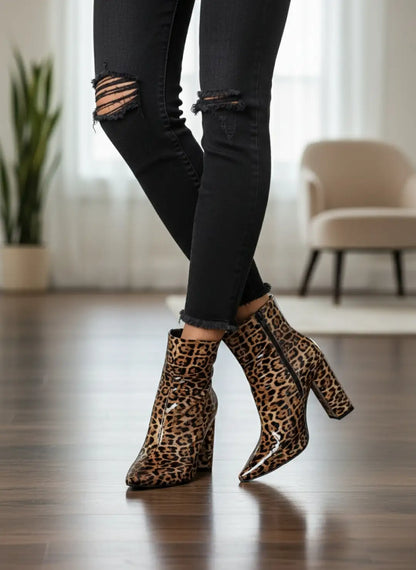 Bota Feminina Onça Salto Alto Confortável