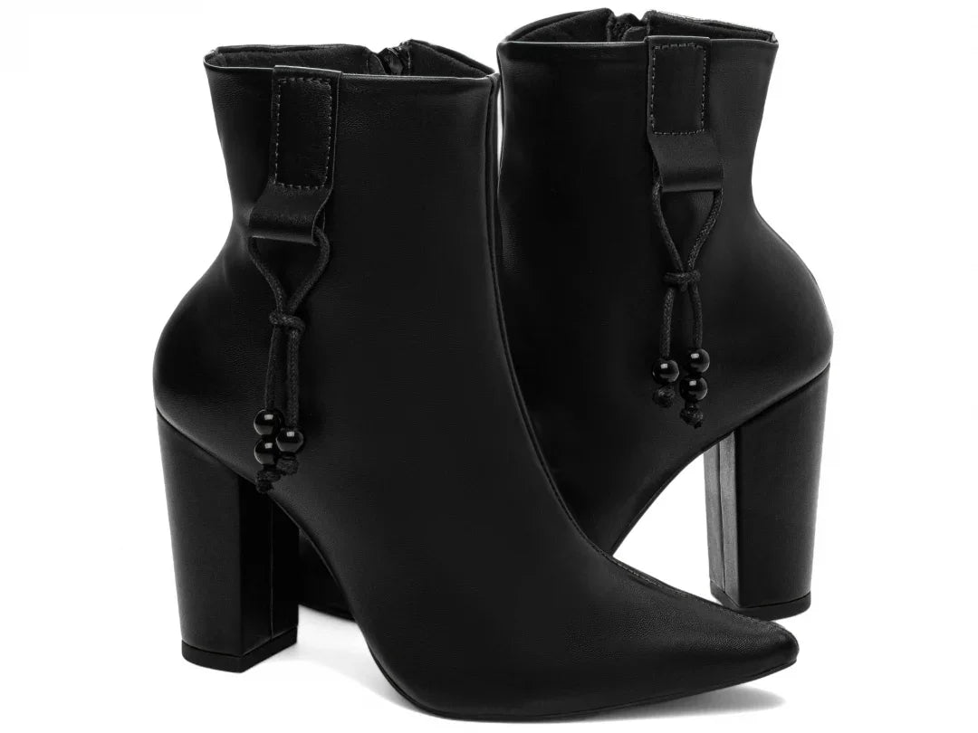 Bota Cano Curto Napa Preto 65-14A - Hyly Prime