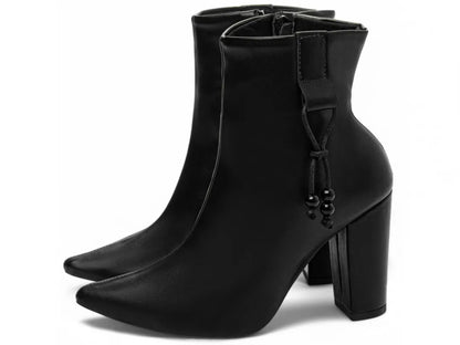 Bota Cano Curto Napa Preto com Cordão Lateral