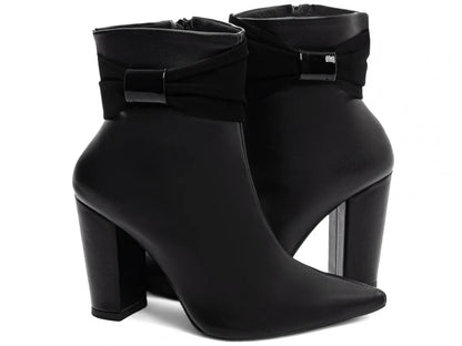 Bota Bico Fino Napa e Nobuck Preto com Laços