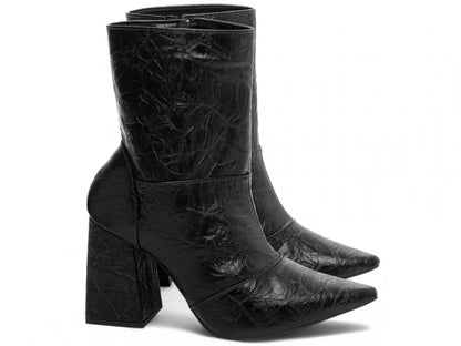 Bota Bico Fino Napa Vintage Preto Flor Vermelha