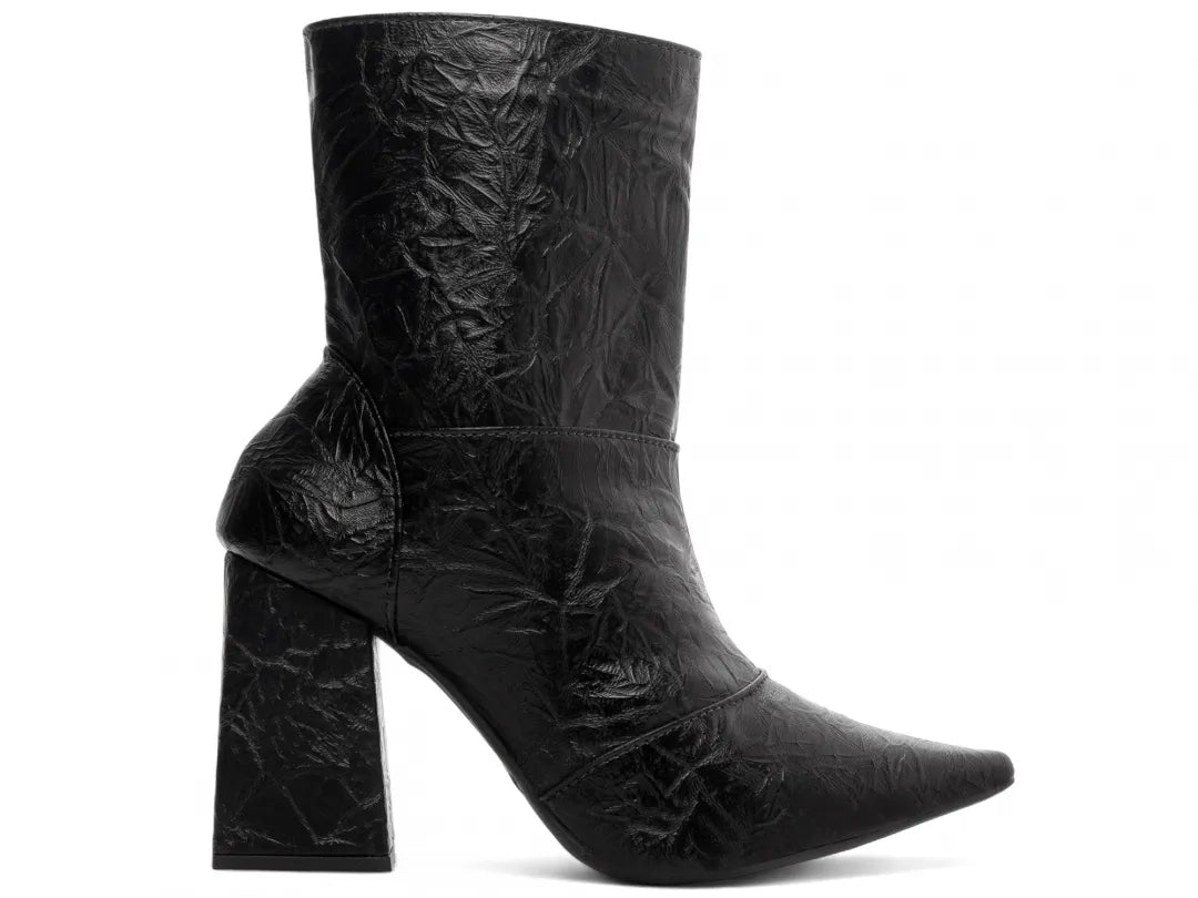 Bota Bico Fino Napa Vintage Preto Flor Vermelha
