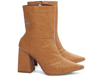 Bota Bico Fino Napa Vintage Caramelo com Flor