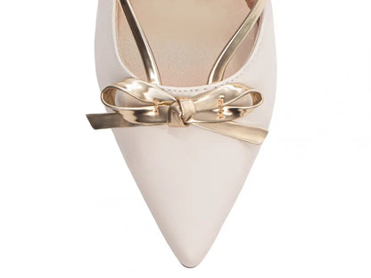 Sapato Scarpin Off White e Ouro Light com Laço Salto 9cm