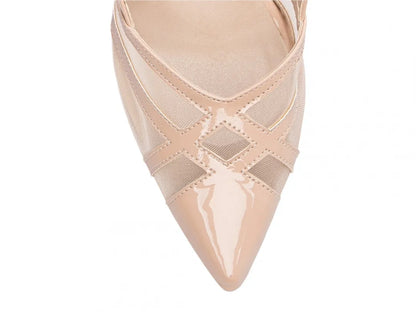 Scarpin Feminino Elegante Verniz Rosé com Fivela Dourada