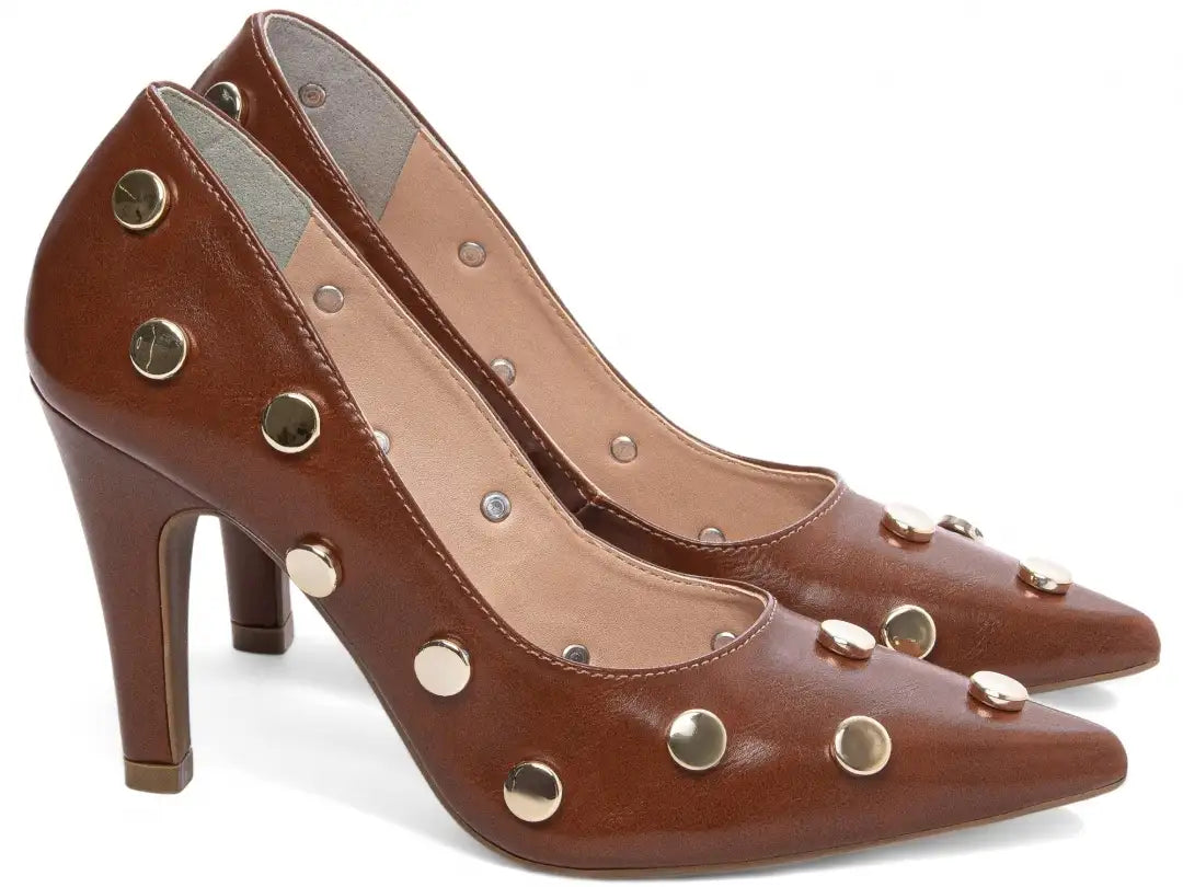Scarpin Feminino Caramelo Elegante com Detalhes Dourados – Hyly Prime