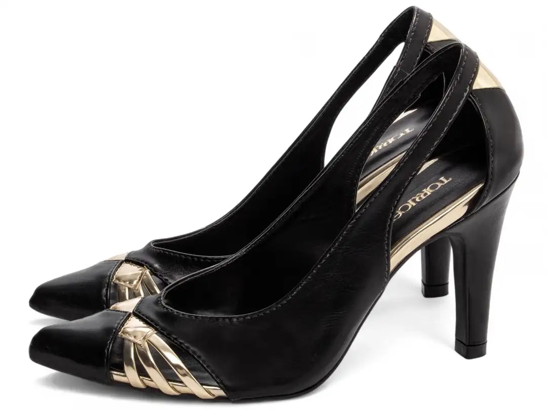 Sapato Scarpin Preto Salto Fino com 9 cm antiderrapante