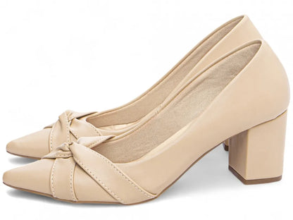 Sapato Scarpin Salto Grosso Bege com 6,5 cm Antiderrapante