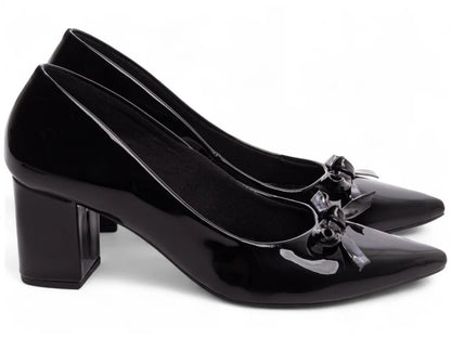 Sapato Scarpin Preto Elegante com Salto Grosso 6,5 cm  Antiderrapante