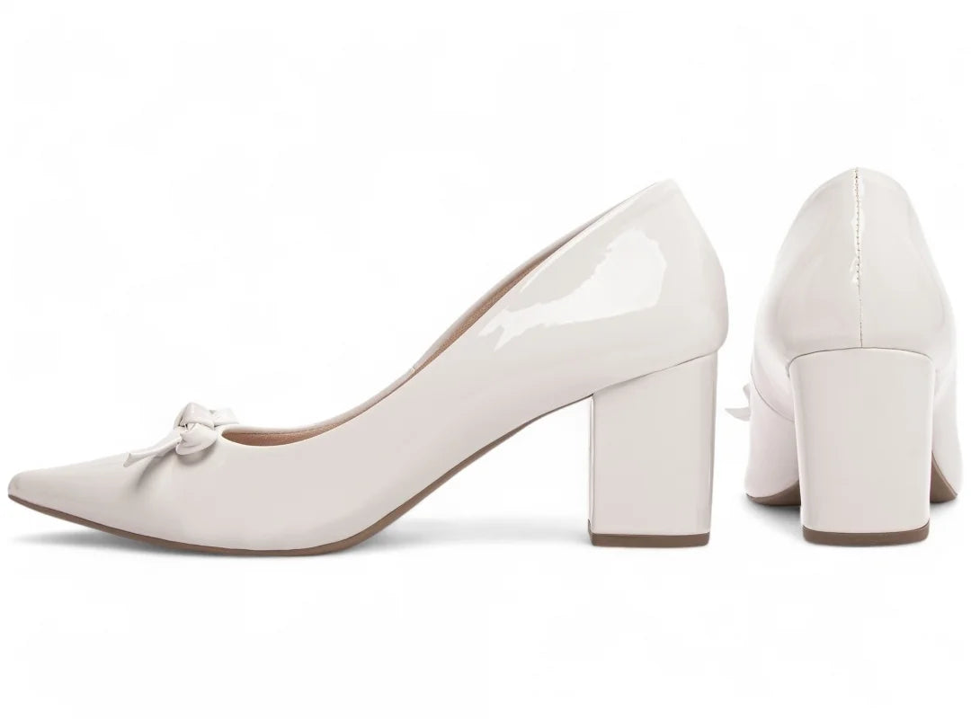 Scarpin Feminino Verniz Off White Salto Grosso 6,5 cm