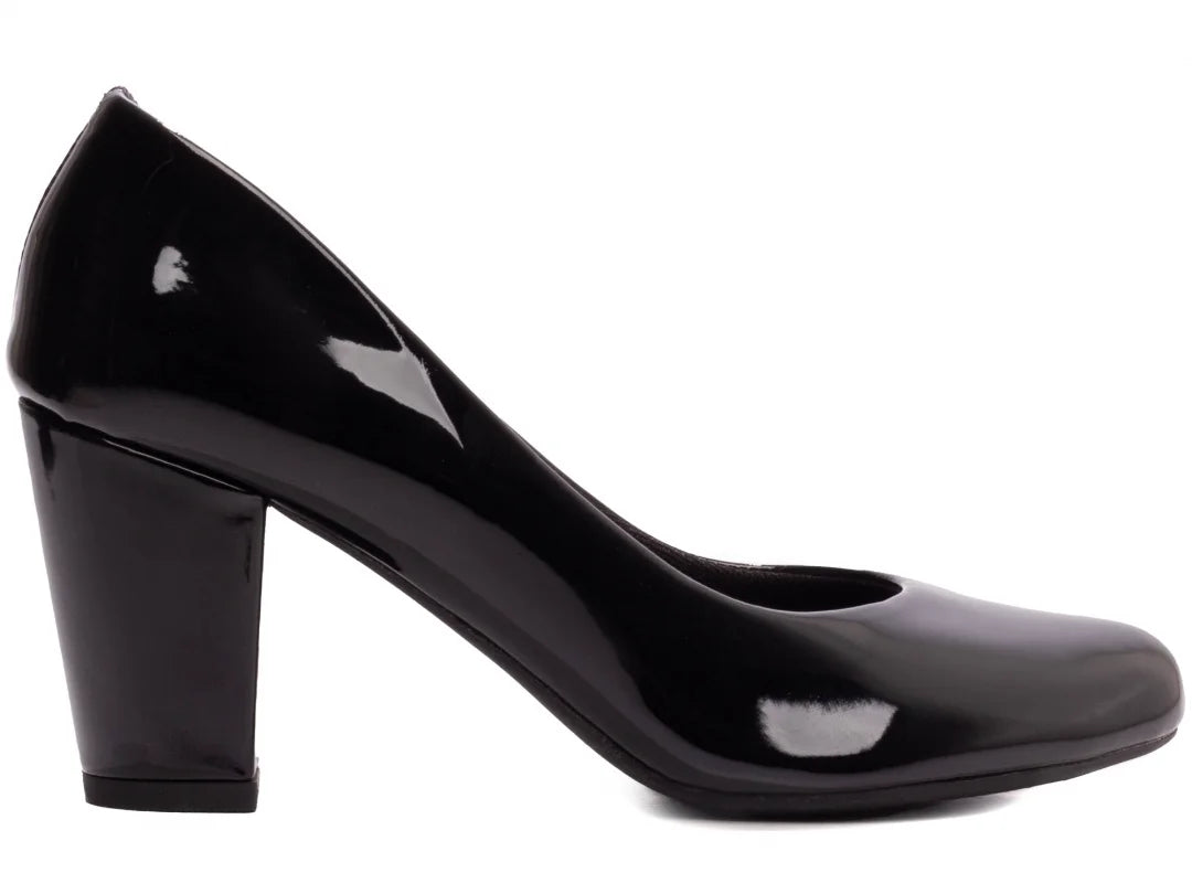 Scarpin Feminino Bico Redondo Verniz Preto Salto 7,5 cm