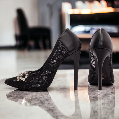 Sapato Scarpin Salto 12 Preto com Laço de Strass