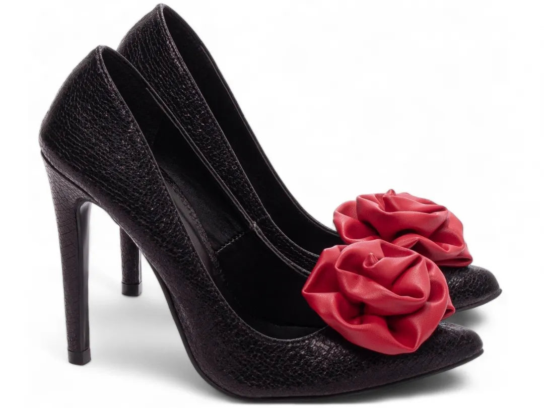 Scarpin Napa Craquelê Preto Salto 12 com Flor Vermelha