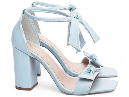 Sandália Feminina Azul em Napa com Salto Fino 8,5 cm