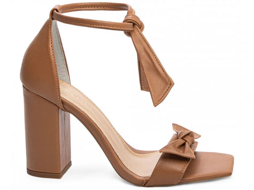 Sandália Feminina Napa Caramelo com Laço Nó Salto 8,5 cm