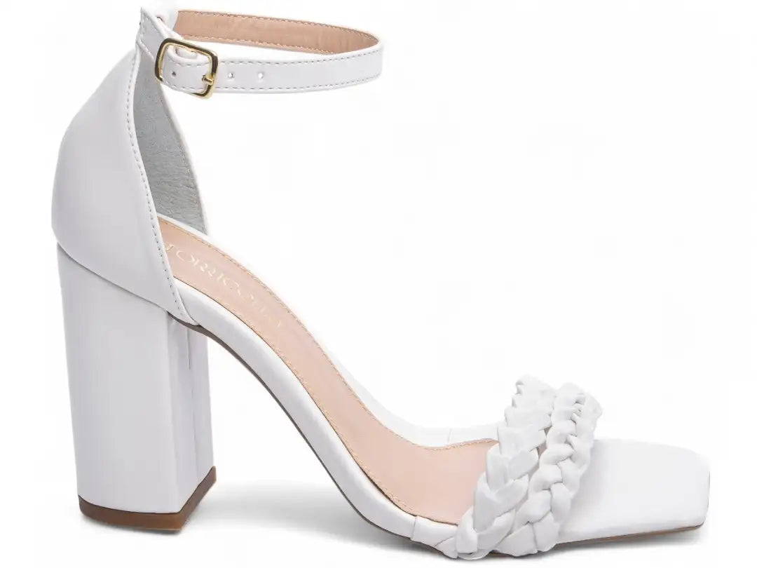 Sandália Feminina Napa Branco com Tiras Trançadas Salto 8,5 cm