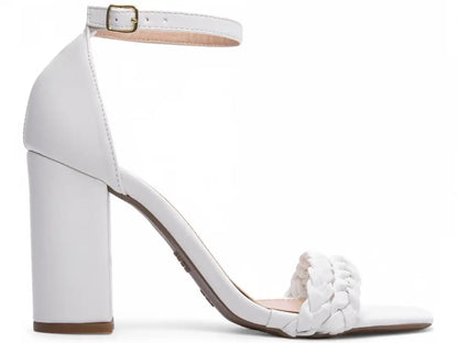 Sandália Feminina Napa Branco com Tiras Trançadas Salto 8,5 cm