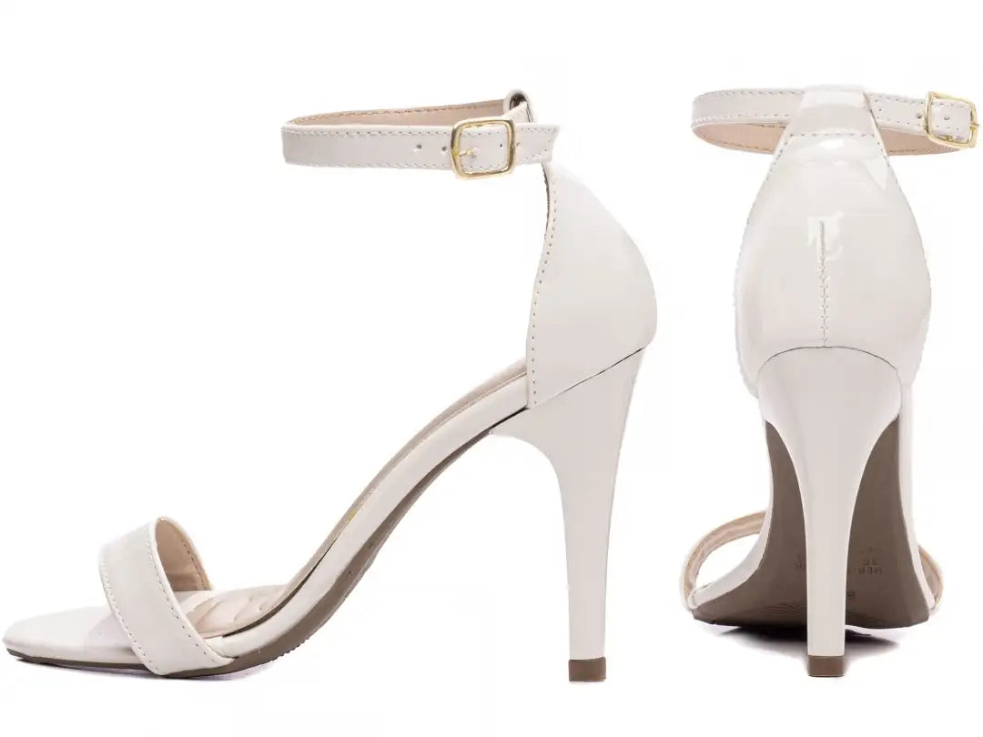 Sandália Torricella Verniz Off White | Black Friday Hyly Prime